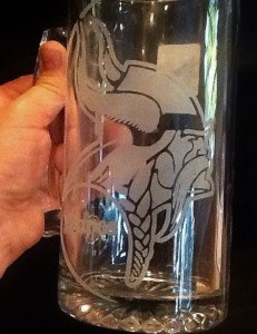 minesotta-vikings-etched-stein