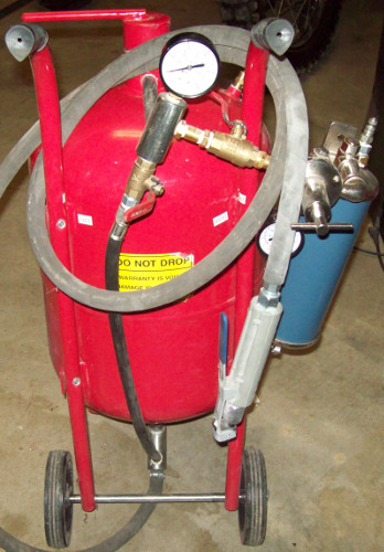 central pneumatic sandblaster